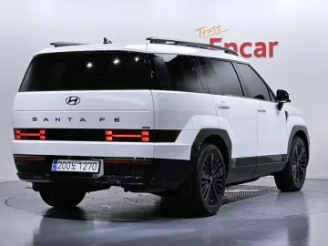 2023 Hyundai Santa Fe с пробегом 40 761 км