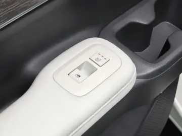 2024 Hyundai Santa Fe с пробегом 6 004 км