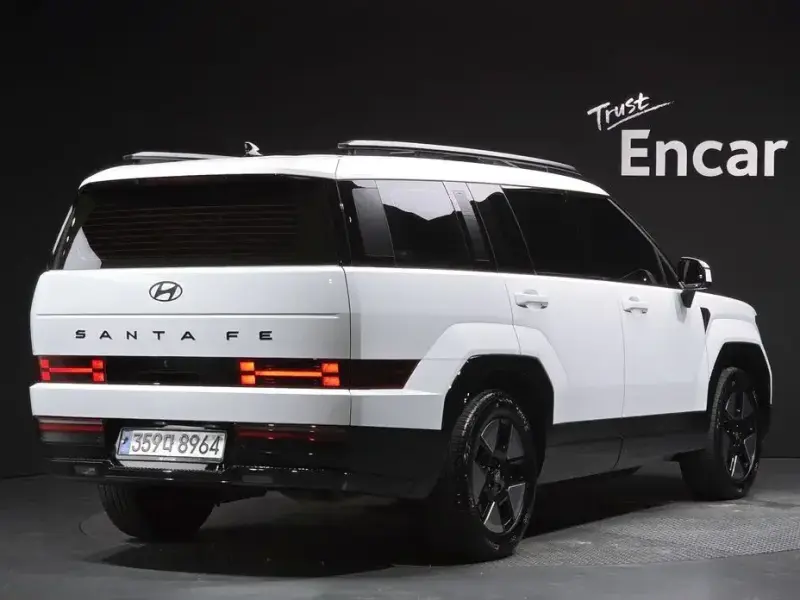 2024 Hyundai Santa Fe с пробегом 33 040 км
