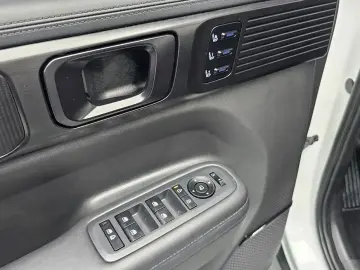 2023 Hyundai Santa Fe с пробегом 40 761 км