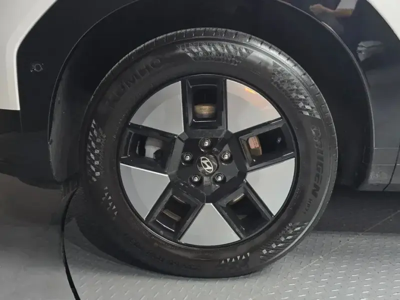 2024 Hyundai Santa Fe с пробегом 33 040 км