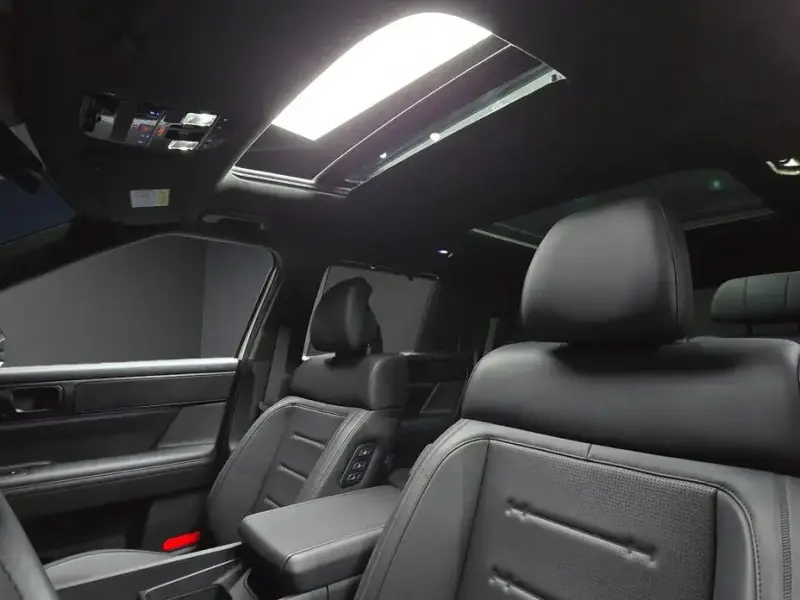 2024 Hyundai Santa Fe с пробегом 33 040 км