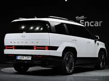 2025 Hyundai Santa Fe с пробегом 12 514 км
