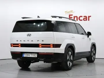 2024 Hyundai Santa Fe с пробегом 19 933 км