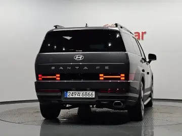 2024 Hyundai Santa Fe с пробегом 16 926 км