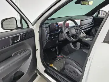 2024 Hyundai Santa Fe с пробегом 19 933 км