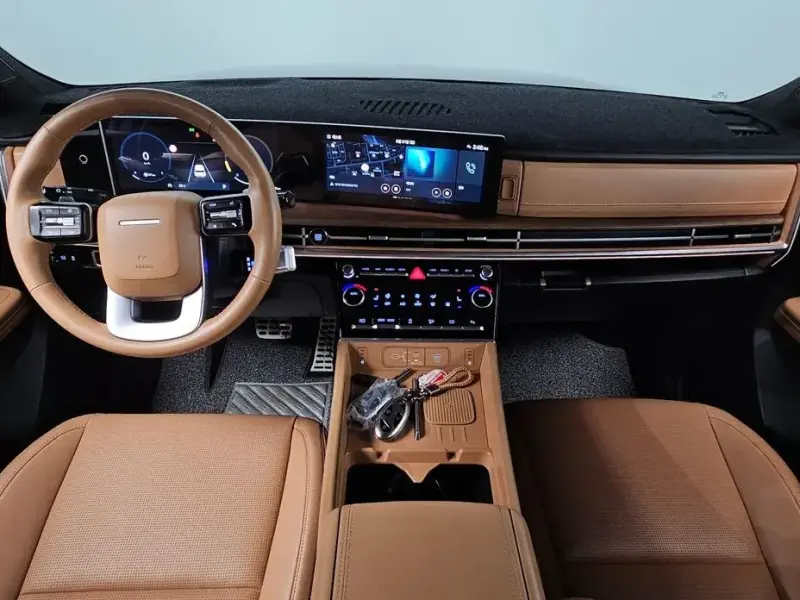 2024 Hyundai Santa Fe с пробегом 16 926 км