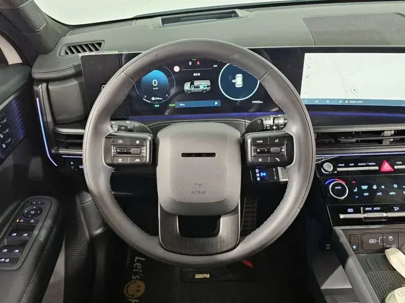 2024 Hyundai Santa Fe с пробегом 19 933 км