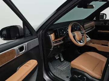 2024 Hyundai Santa Fe с пробегом 16 926 км