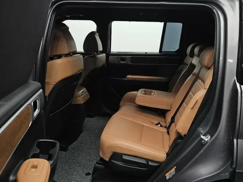2024 Hyundai Santa Fe с пробегом 16 926 км