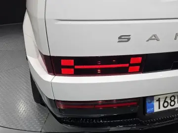 2025 Hyundai Santa Fe с пробегом 12 514 км