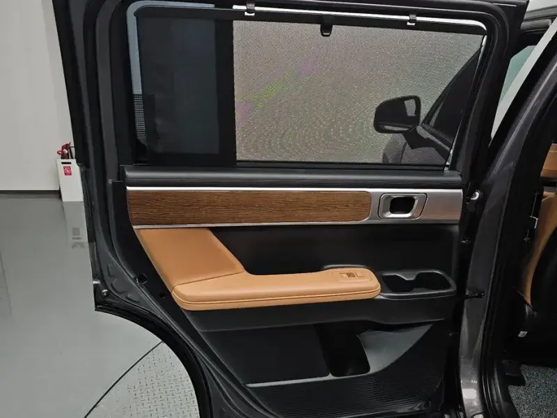 2024 Hyundai Santa Fe с пробегом 16 926 км
