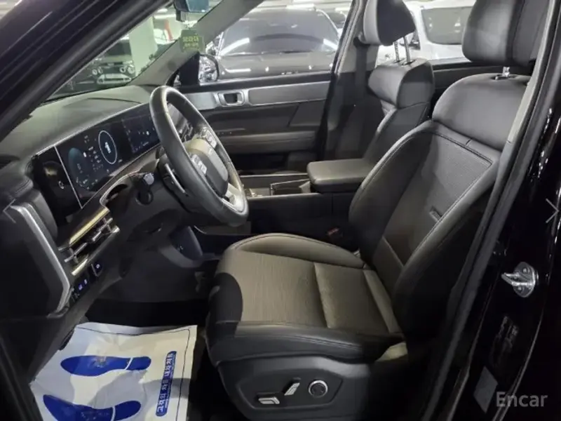 2023 Hyundai Santa Fe с пробегом 51 323 км