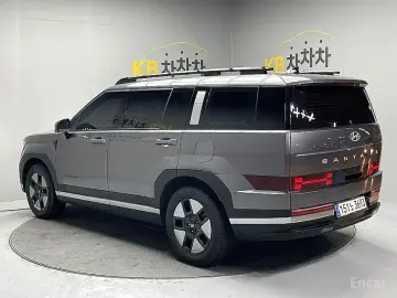 2023 Hyundai Santa Fe с пробегом 70 740 км