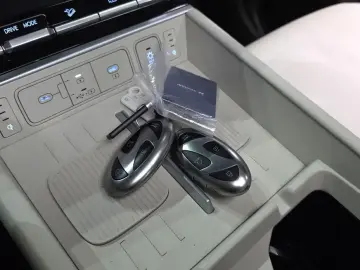 2024 Hyundai Santa Fe с пробегом 26 216 км