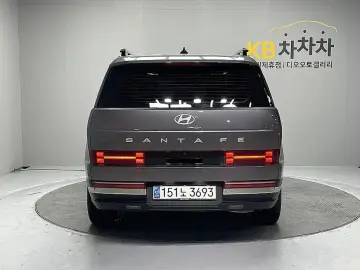 2023 Hyundai Santa Fe с пробегом 70 740 км