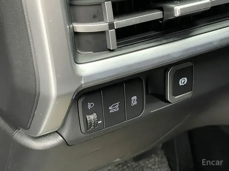 2023 Hyundai Santa Fe с пробегом 70 740 км