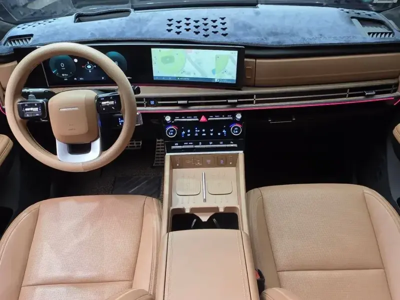 2023 Hyundai Santa Fe с пробегом 32 268 км