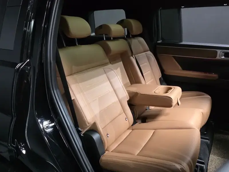 2023 Hyundai Santa Fe с пробегом 32 268 км