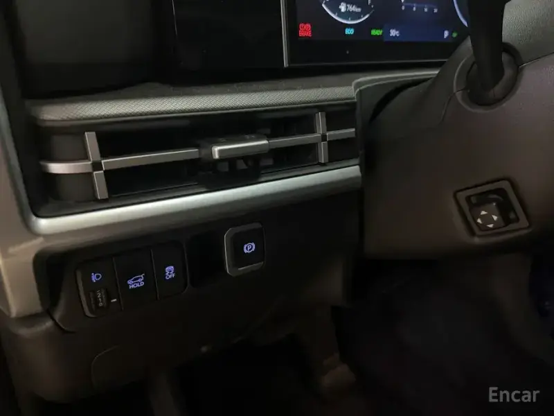 2023 Hyundai Santa Fe с пробегом 85 517 км