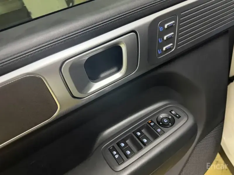 2023 Hyundai Santa Fe с пробегом 85 517 км
