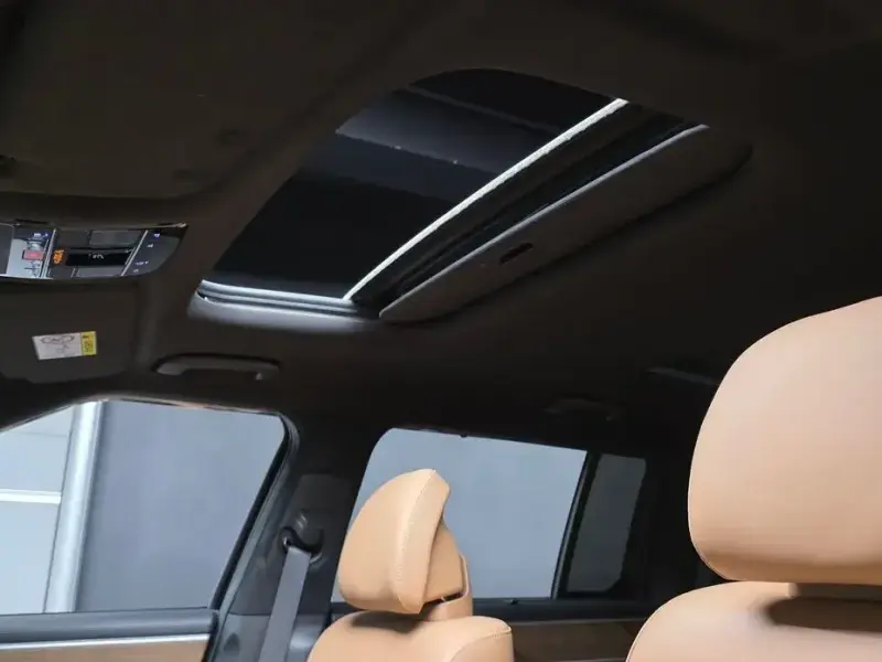 2023 Hyundai Santa Fe с пробегом 32 268 км