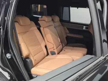 2025 Hyundai Santa Fe с пробегом 21 053 км