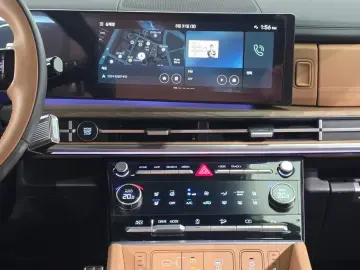2025 Hyundai Santa Fe с пробегом 21 053 км