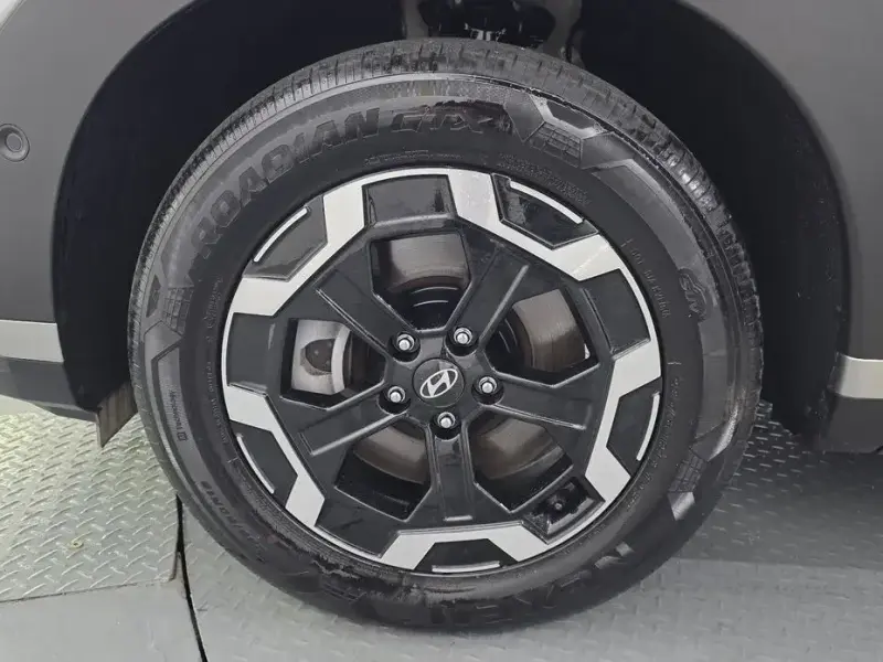 2024 Hyundai Santa Fe с пробегом 32 957 км