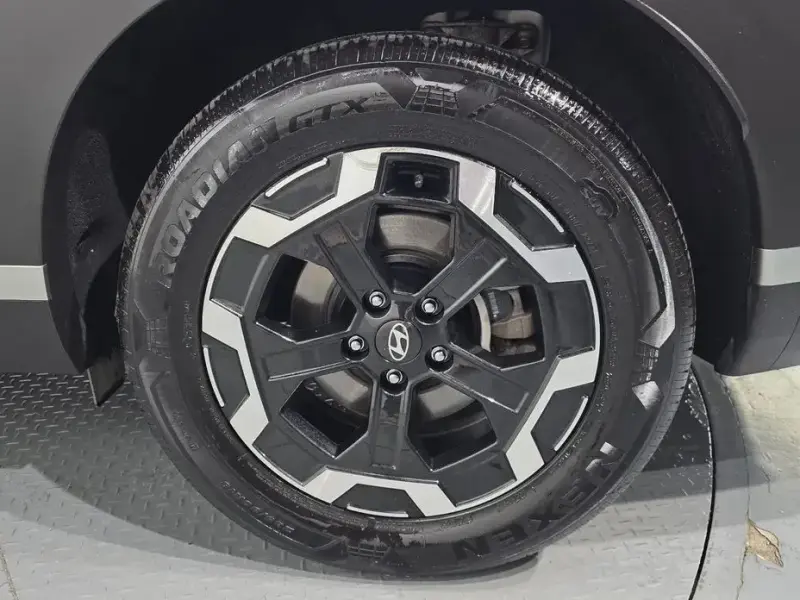 2024 Hyundai Santa Fe с пробегом 32 957 км