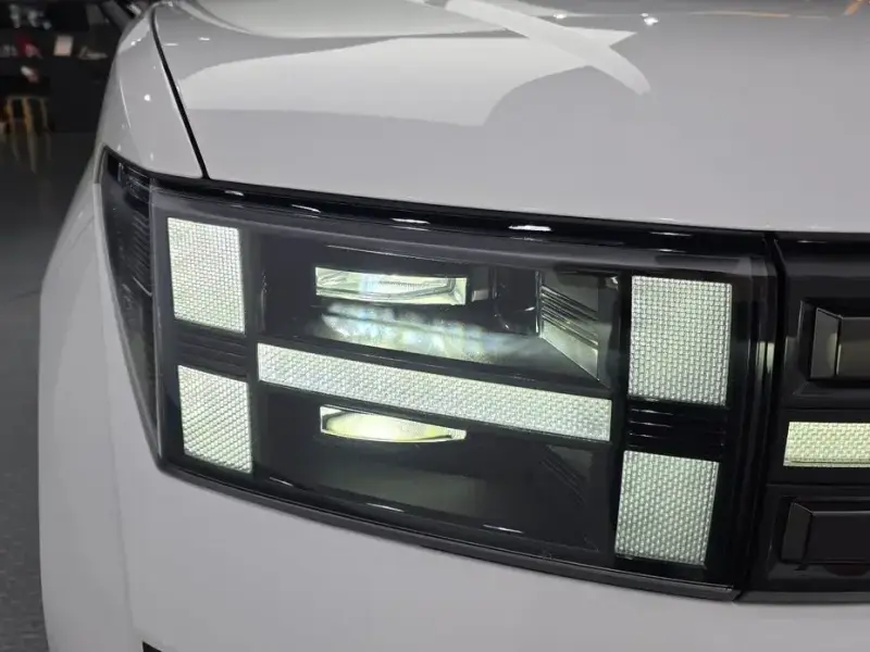 2024 Hyundai Santa Fe с пробегом 32 957 км