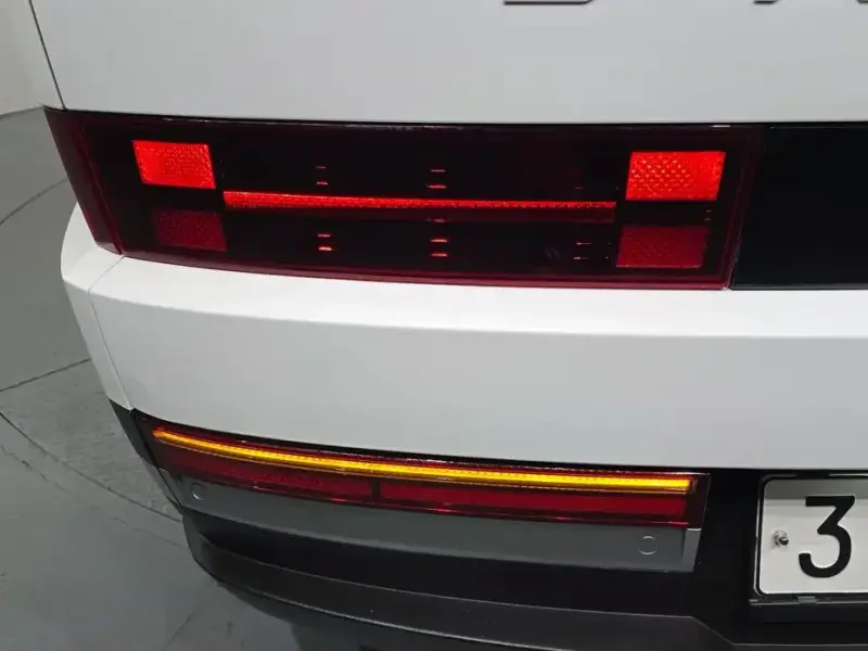 2024 Hyundai Santa Fe с пробегом 32 957 км