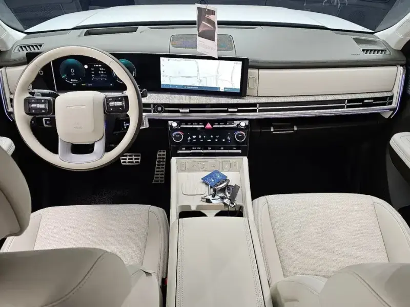 2024 Hyundai Santa Fe с пробегом 24 424 км