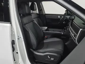 2024 Hyundai Santa Fe с пробегом 32 957 км