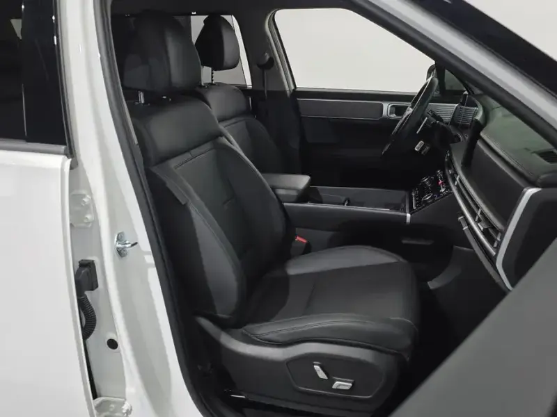 2024 Hyundai Santa Fe с пробегом 32 957 км