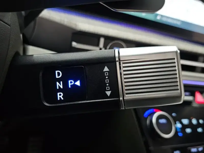 2024 Hyundai Santa Fe с пробегом 24 424 км
