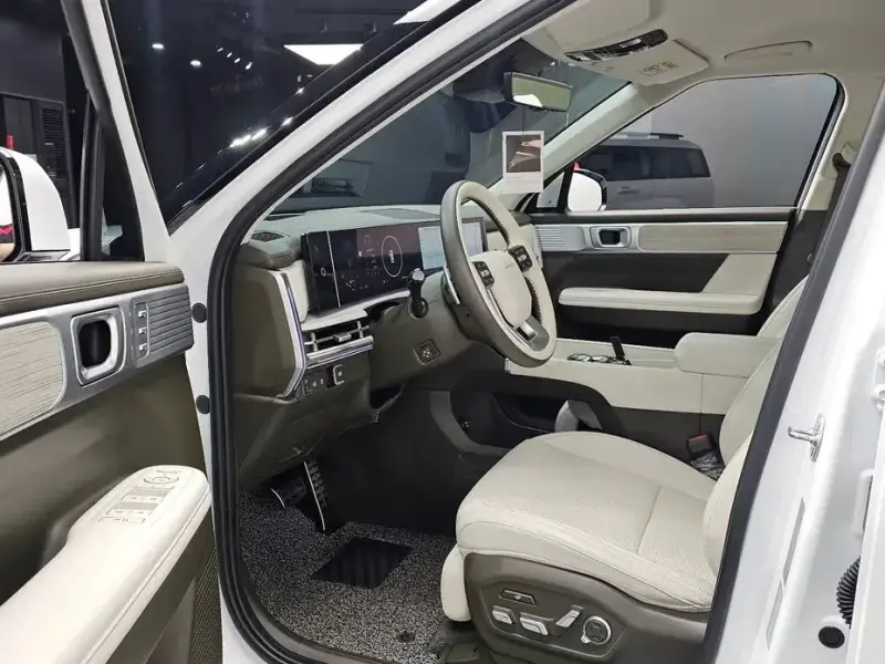 2024 Hyundai Santa Fe с пробегом 24 424 км