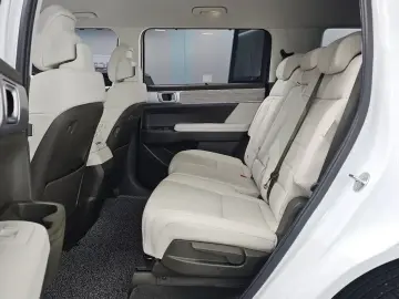 2024 Hyundai Santa Fe с пробегом 24 424 км