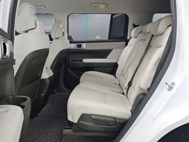 2024 Hyundai Santa Fe с пробегом 24 424 км