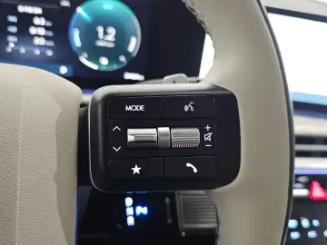 2024 Hyundai Santa Fe с пробегом 24 424 км