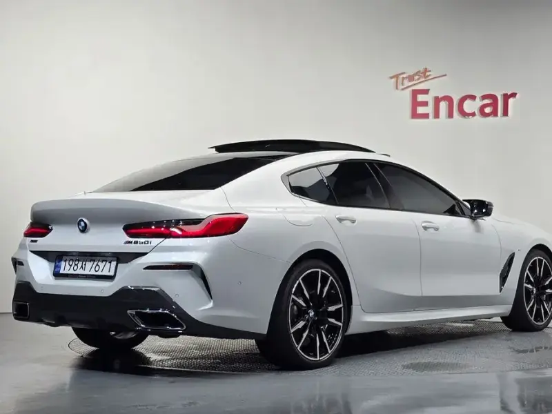 2024 BMW 8 серии с пробегом 22 277 км