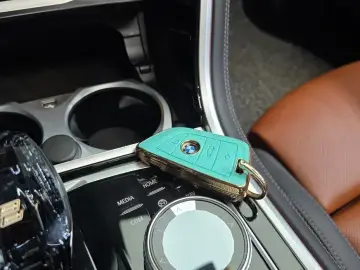 2024 BMW 8 серии с пробегом 22 277 км
