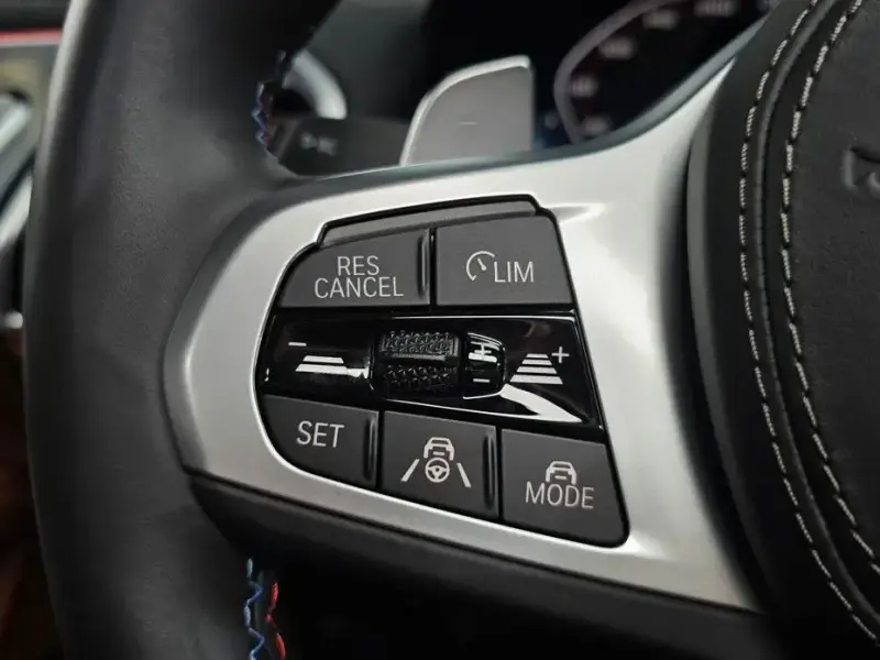2024 BMW 8 серии с пробегом 22 277 км