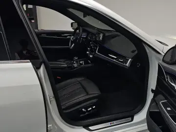 2023 BMW 6 серии с пробегом 29 915 км