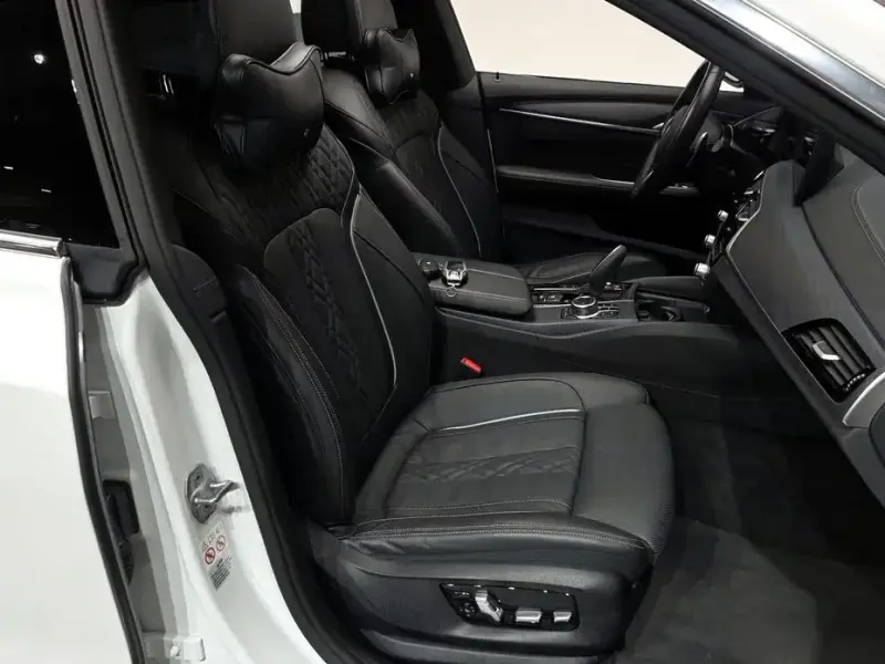 2022 BMW 6 серии с пробегом 80 622 км