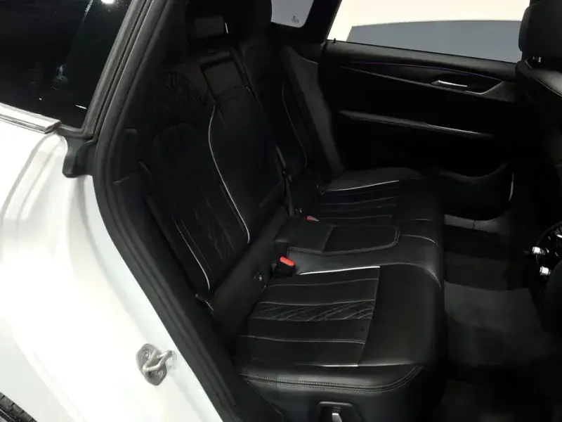 2022 BMW 6 серии с пробегом 80 622 км