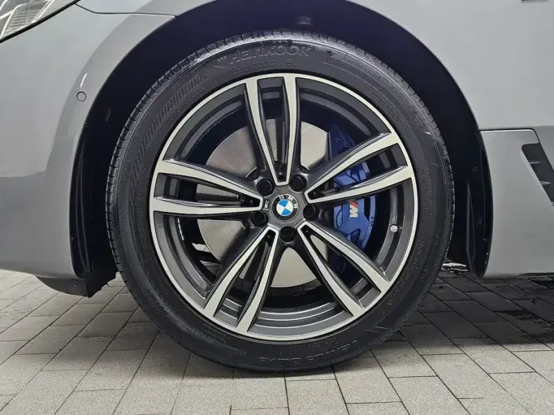2023 BMW 6 серии с пробегом 50 221 км