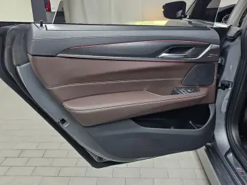 2023 BMW 6 серии с пробегом 50 221 км