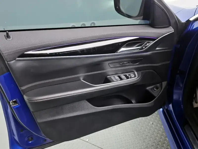 2021 BMW 6 серии с пробегом 111 461 км