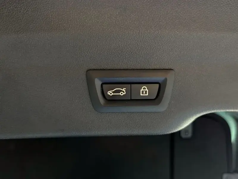 2021 BMW 6 серии с пробегом 111 461 км